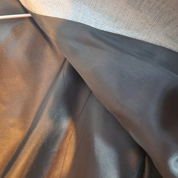 Anne Klein Mint/emerald 2 piece suit - Picture 5 of 12